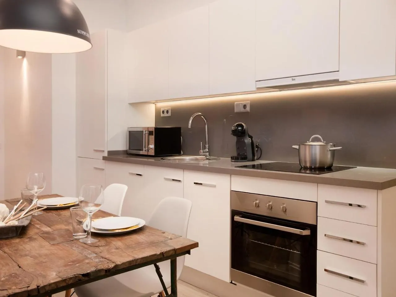 Seneca Ny Apartment Barcelona 0*,  Spain